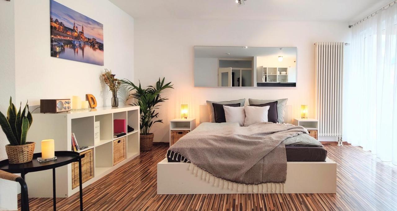 Gemuetliche Ferienwohnung In Ruhiger Lage Dresda Exterior foto