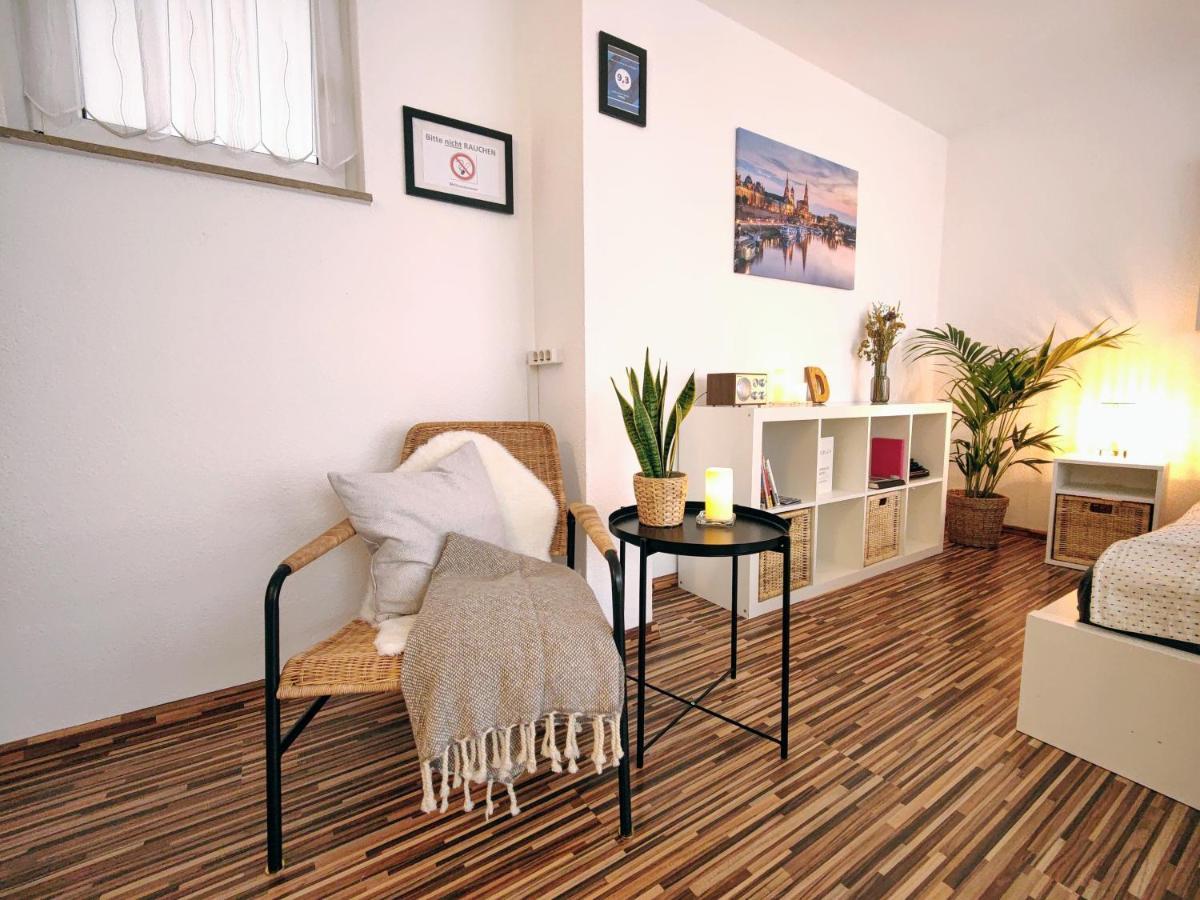 Gemuetliche Ferienwohnung In Ruhiger Lage Dresda Exterior foto